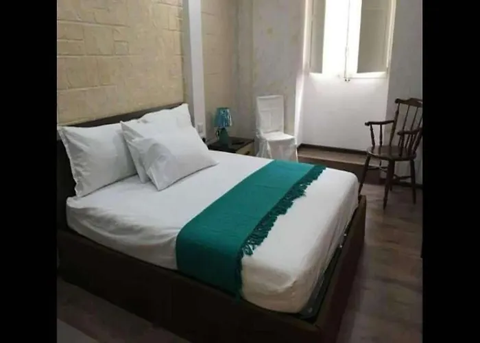 Charming Room In Peaceful Part Of Urban Valeta